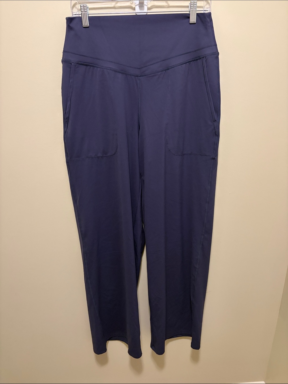 HALARA Navy Wide-Leg High-Waist Active Pants